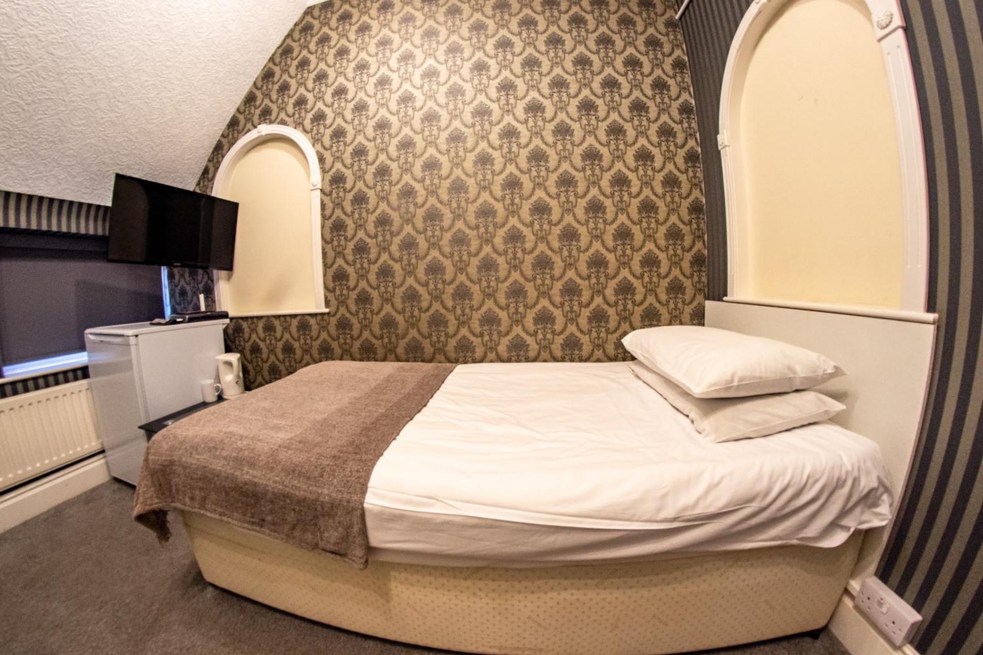 Quayside Hotel & Bar Бостон Экстерьер фото