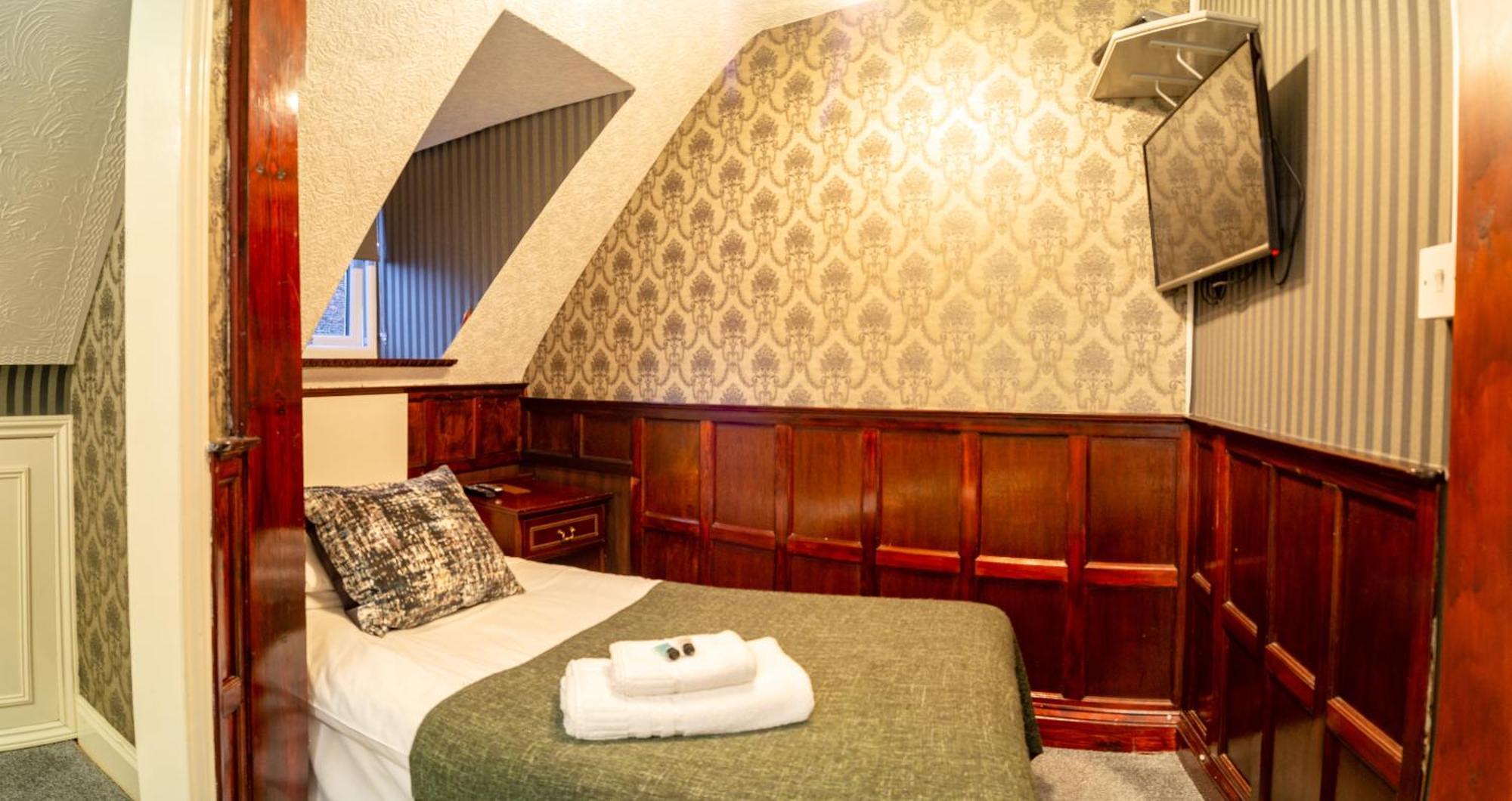 Quayside Hotel & Bar Бостон Экстерьер фото