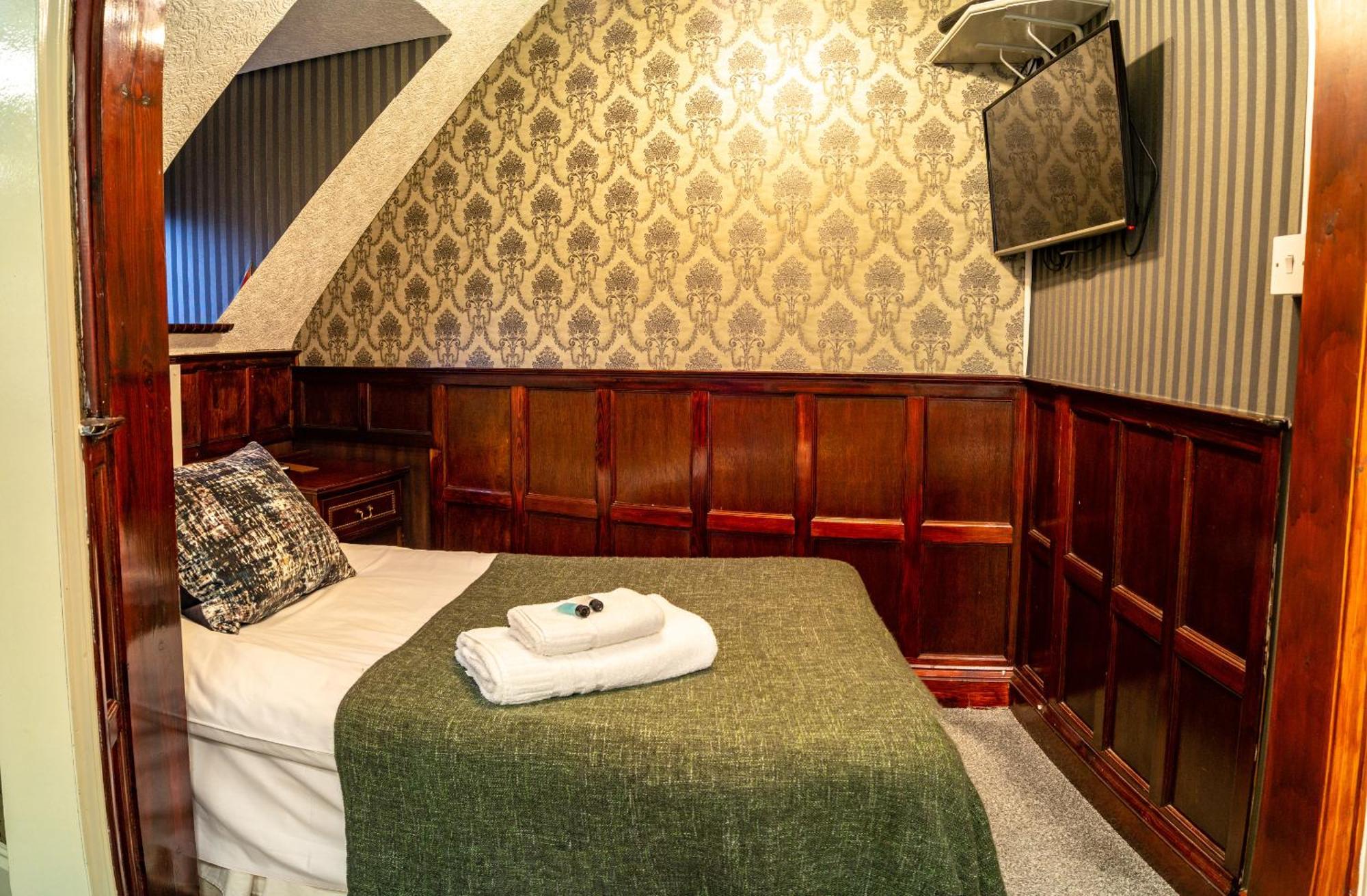 Quayside Hotel & Bar Бостон Экстерьер фото