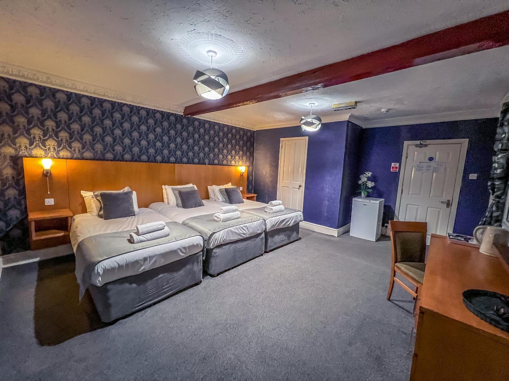 Quayside Hotel & Bar Бостон Экстерьер фото